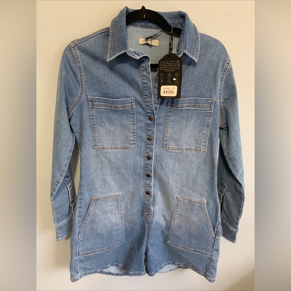 Anatomie Carly ladies small true denim light wash jumper. New